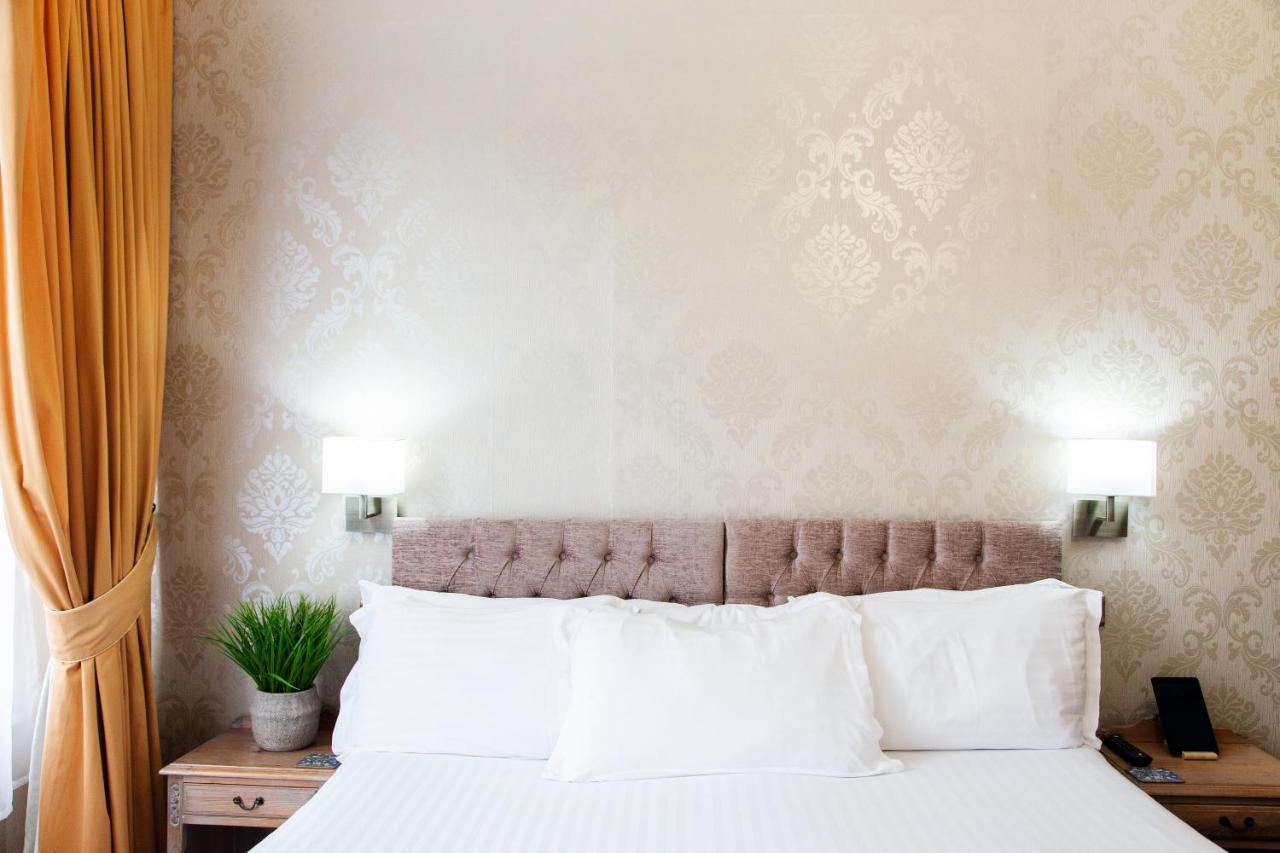 トーキー The Montana Bed & Breakfast エクステリア 写真