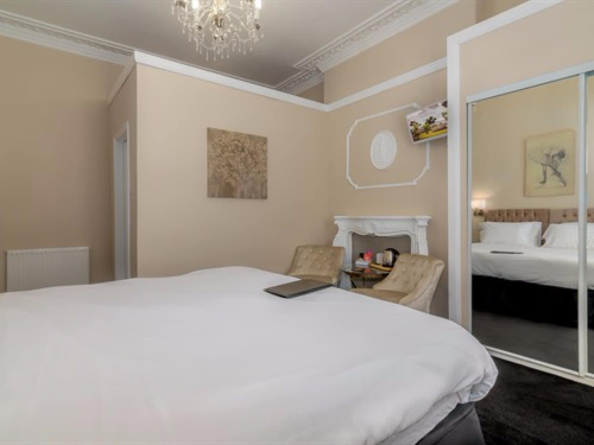トーキー The Montana Bed & Breakfast エクステリア 写真
